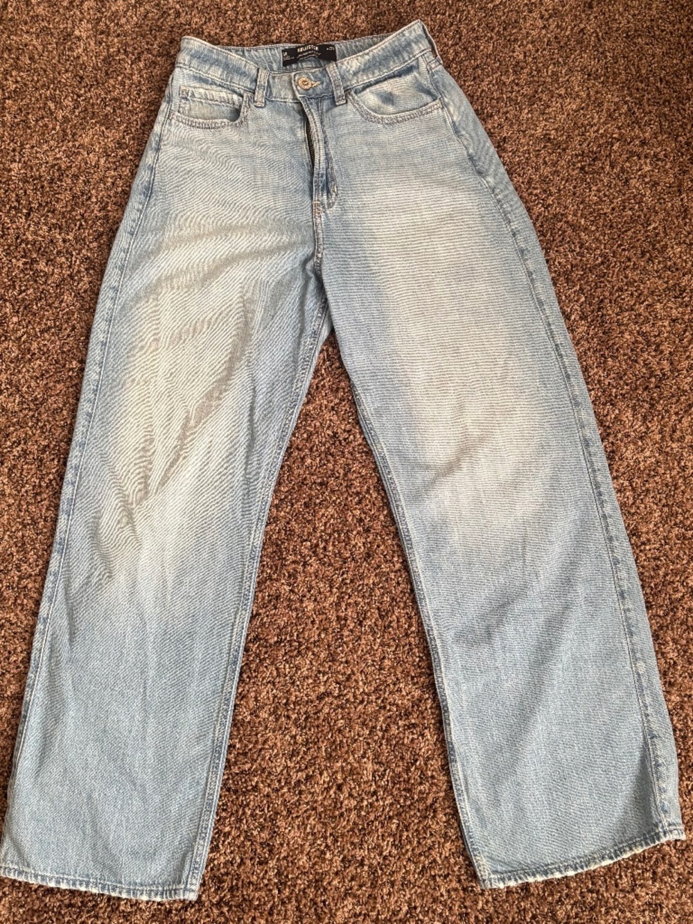 Hollister Ultra High Rise Baggy Jeans Light Wash W27R Size 4R